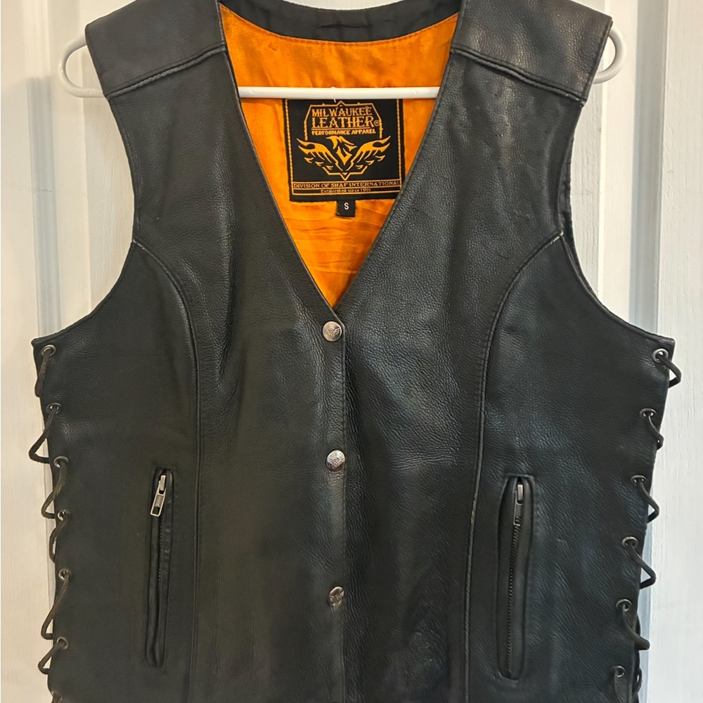 Milwaukee Leather Black Vest
